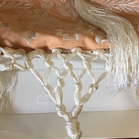 🚫SOLD🚫Aloha Fox Fringe Bag - Picture 6 of 8